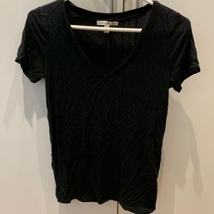 v-neck navy blue t-shirt